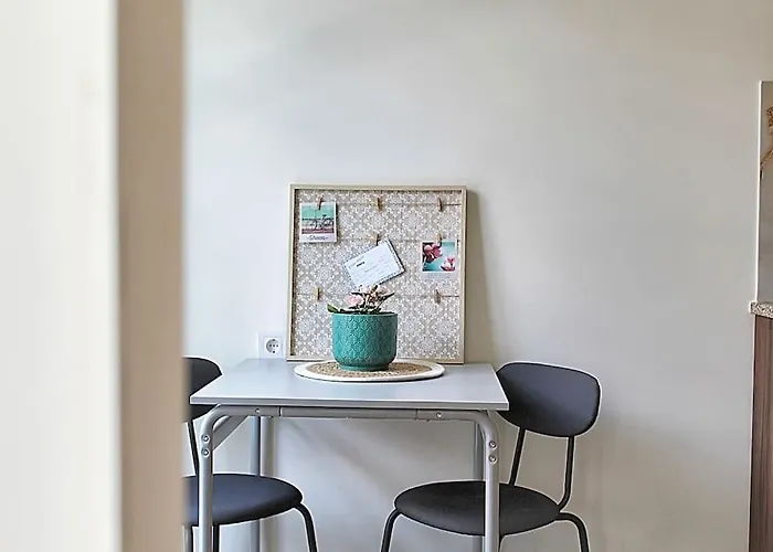 Διαμέρισμα Sweet Downtown 3 *